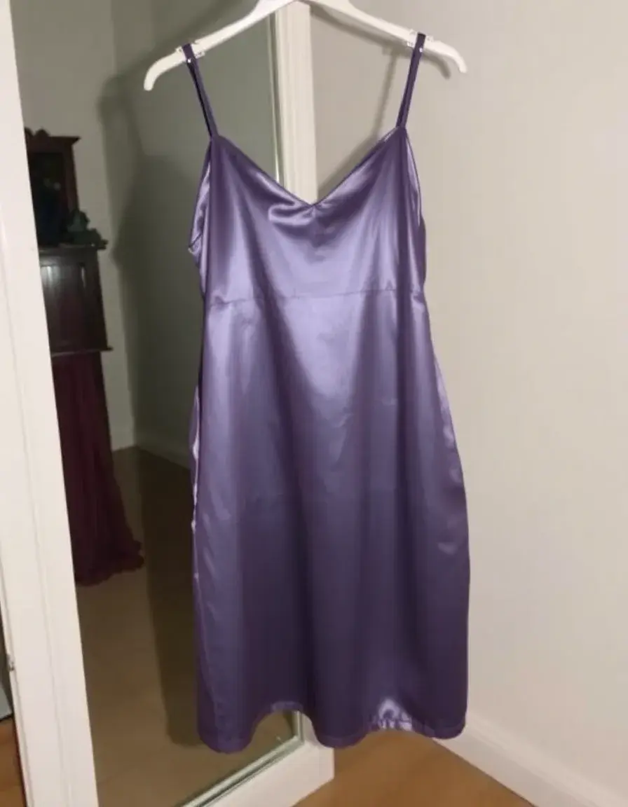 Vestido lencero de satén para fiesta