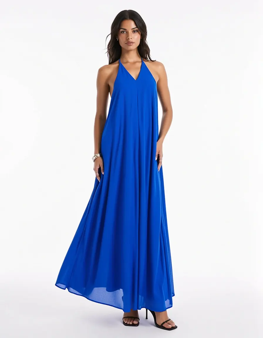 Halter Maxi Dress en azul fluido