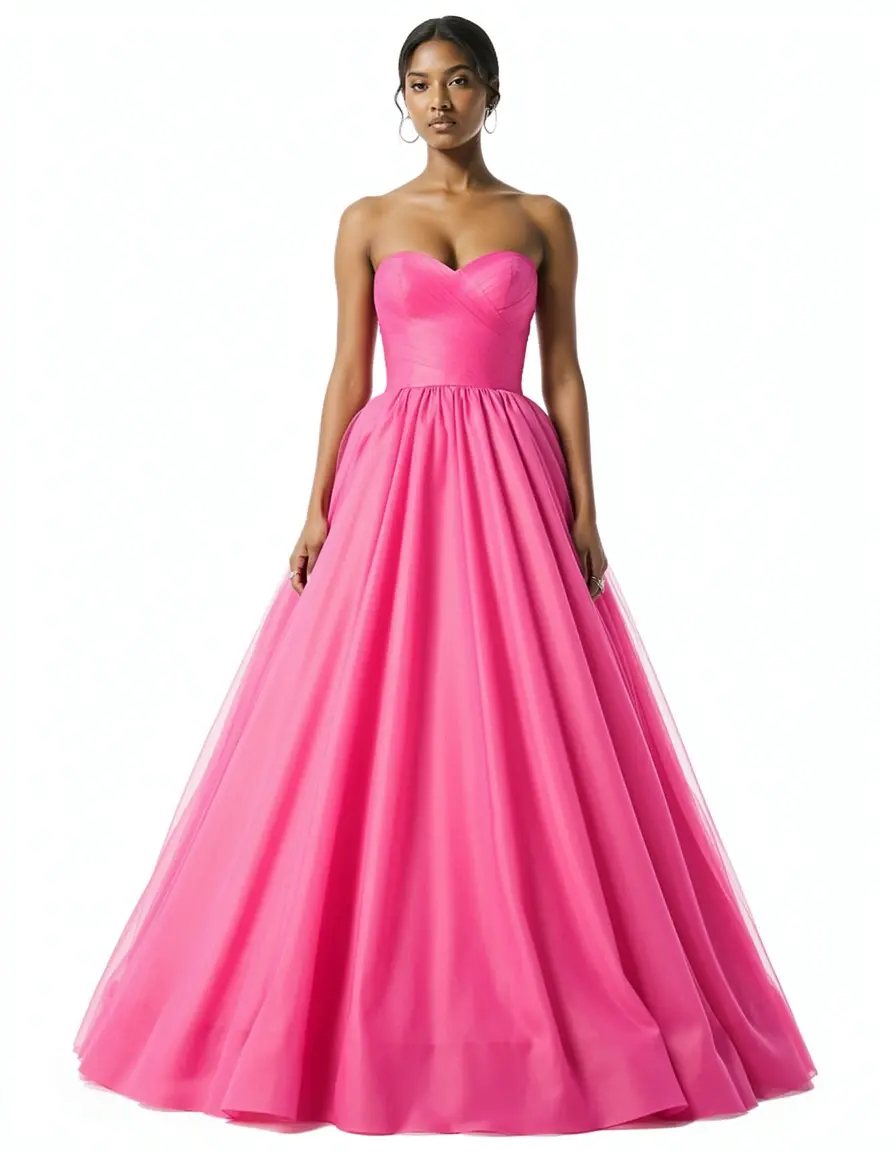 Strapless ball gown in pink