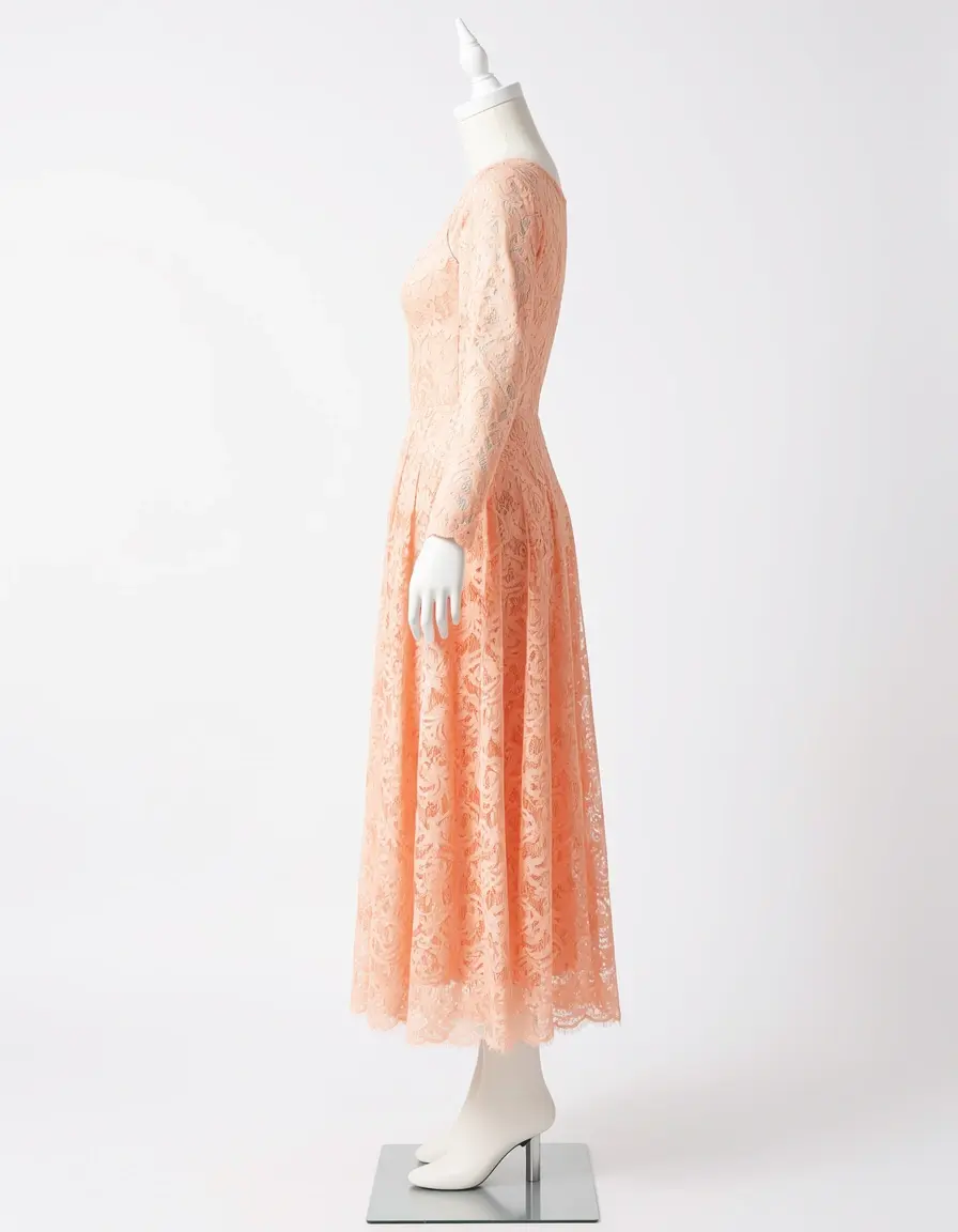 Invitada Lace Midi color melocotón