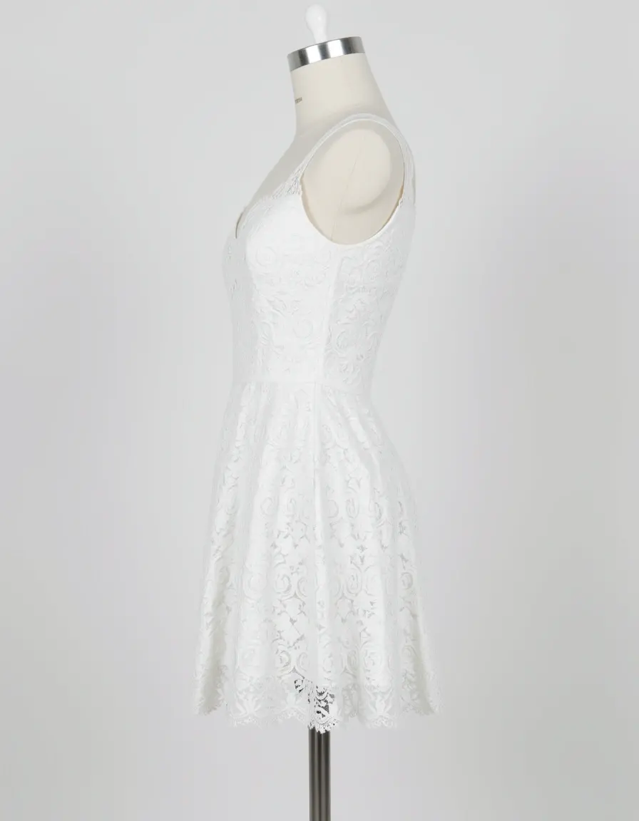 Vestido de encaje corto blanco elegante